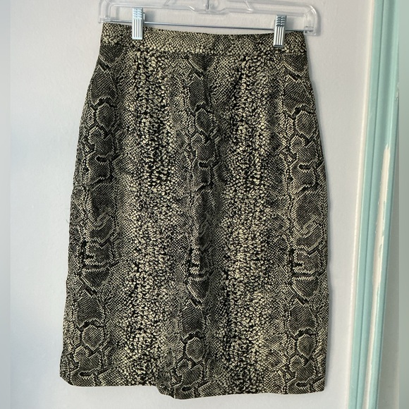 Ginelli Black and Cream Snake Print Pencil Skirt Sz 8 - Picture 1 of 8